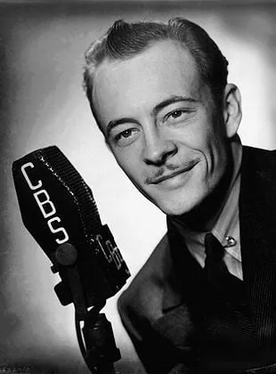 Les Tremayne - Ator, 16 de abril de 1913, 19 de dezembro de 2003