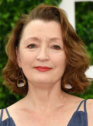 Lesley Manville - Atriz, Produtor Executivo, 12 de março de 1956