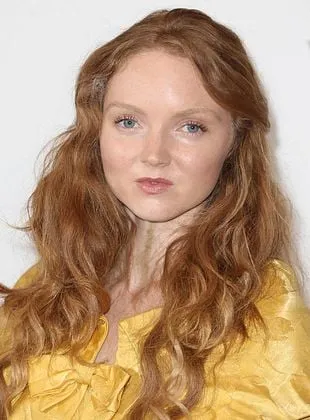 Lily Cole - Atriz, 19 de maio de 1988