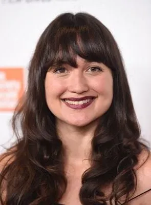 Lily Gladstone - Atriz, Produtor Executivo, Roteirista, 2 de agosto de 1986