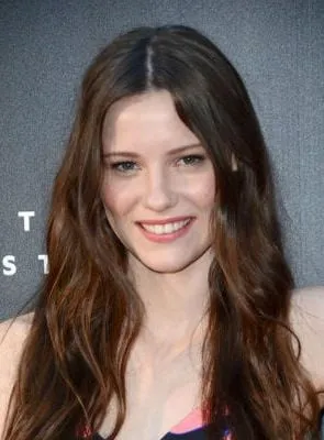 Lily Sullivan - Atriz, 8 de setembro de 1993