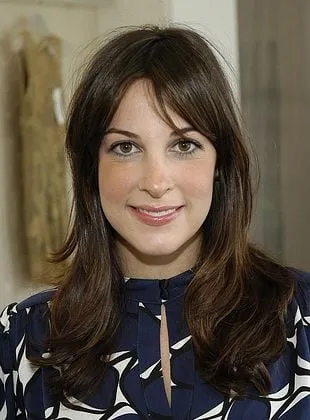 Lindsay Sloane - Atriz, Coprodutor executivo, Produtor Executivo, 8 de agosto de 1977