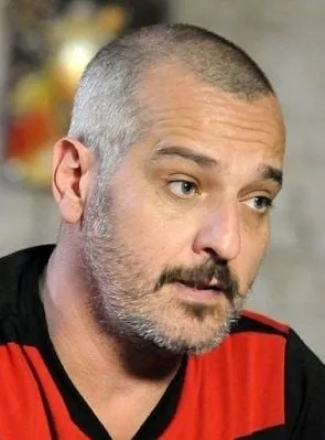 Lírio Ferreira - Diretor, Roteirista, Montador, 1 de março de 1965