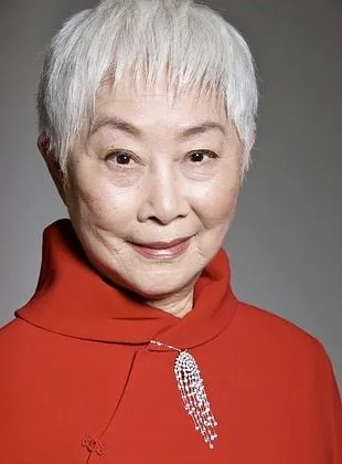 Lisa Lu - Atriz, 19 de janeiro de 1927