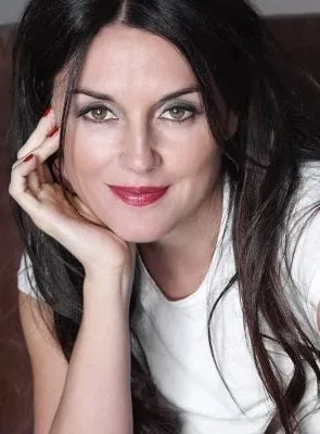 Lisa Zane - Atriz, Diretora, Produtora, 5 de abril de 1961