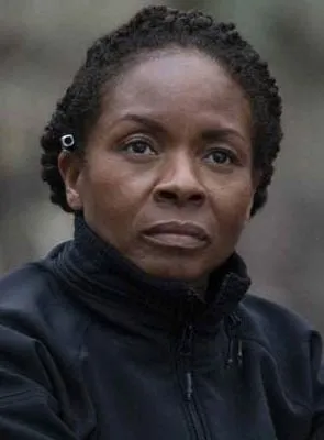 LisaGay Hamilton - Atriz, 25 de março de 1964