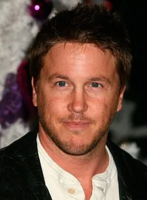 Lochlyn Munro - Ator, 12 de fevereiro de 1966