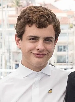 Lorenzo Ferro - 9 de novembro de 1998