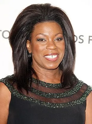 Lorraine Toussaint - Atriz, 4 de abril de 1960
