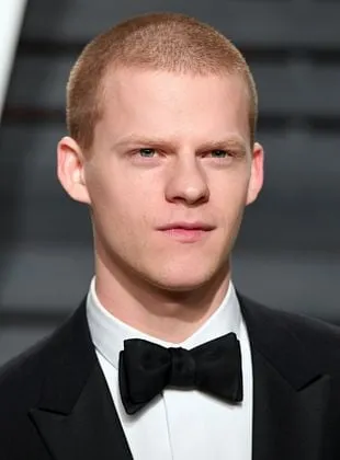 Lucas Hedges - Ator, 12 de dezembro de 1996