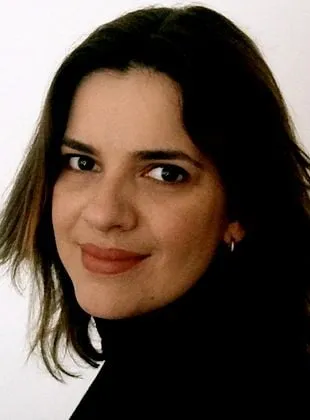 Luciana Fregolente - Atriz, Autor do argumento, Roteirista, 18 de fevereiro de 1973