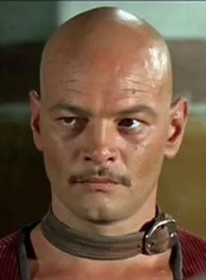 Luciano Catenacci - 15 de abril de 1933, 4 de outubro de 1990