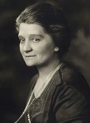 Lucy Beaumont - 18 de maio de 1873, 24 de abril de 1937