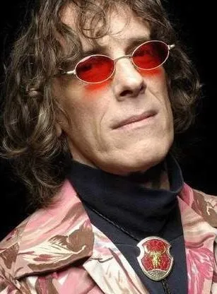 Luis Alberto Spinetta - 23 de janeiro de 1950, 8 de fevereiro de 2012