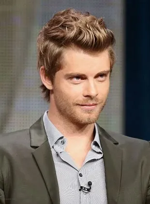 Luke Mitchell - Ator, 17 de abril de 1985