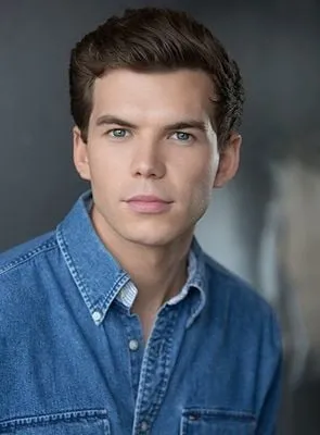 Luke Newton - 5 de fevereiro de 1997