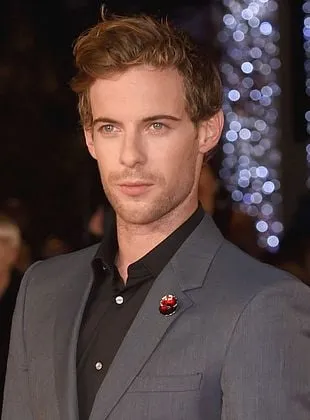 Luke Treadaway - Ator, 10 de setembro de 1984