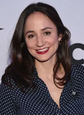 Lydia Leonard - Atriz, 5 de dezembro de 1981