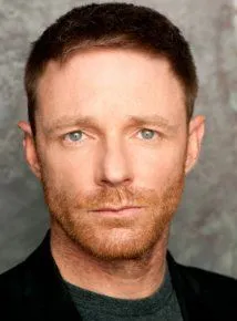 Mackenzie Astin - Ator, 12 de maio de 1973