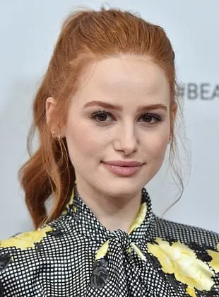 Madelaine Petsch - Atriz, Produtor Executivo, 18 de agosto de 1994