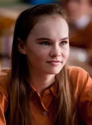 Madeline Carroll - Atriz, Produtor Associado, Produtor Executivo, 18 de março de 1996