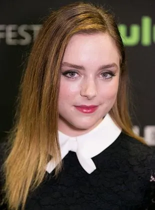 Madison Davenport - Atriz, 22 de novembro de 1996