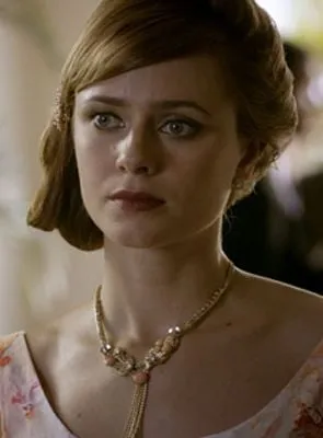 Maeve Dermody - Atriz, 2 de novembro de 1985