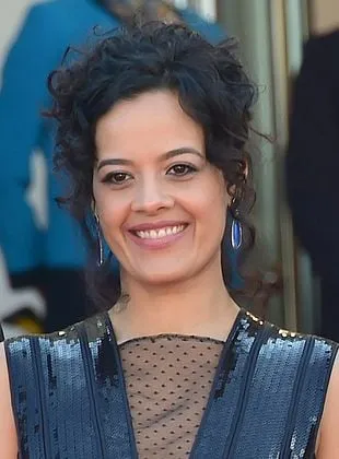 Maeve Jinkings - Atriz, Preparador de elenco, 4 de agosto de 1976