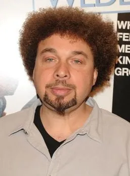 Malcolm Spellman - Roteirista, Produtor Executivo, Criador, 19 de novembro de 1978