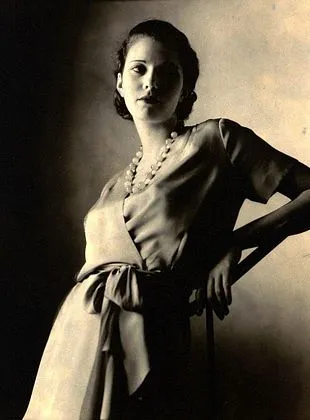 Marguerite Churchill - 25 de dezembro de 1910, 9 de janeiro de 2000