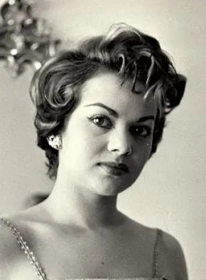 Maria-Pia Casilio - 5 de maio de 1935, 10 de abril de 2012