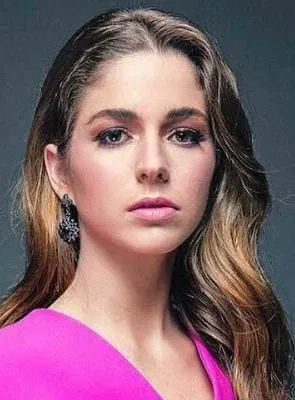 Mariana Di Girólamo - 22 de outubro de 1990