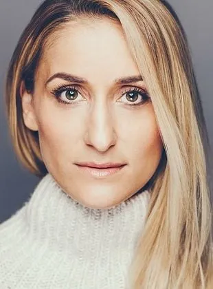 Marijana Jankovic - Atriz, 7 de abril de 1982