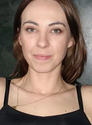 Marina De Van - Roteirista, Diretora, Atriz, 2 de agosto de 1971