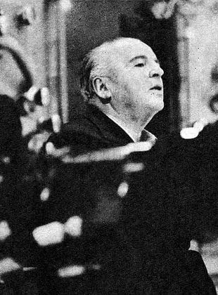 Mario Mattoli - 30 de novembro de 1898, 26 de fevereiro de 1980