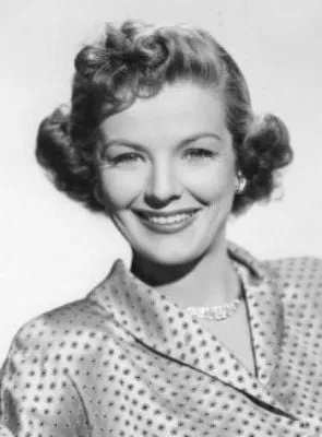 Marjorie Lord - Atriz, 26 de julho de 1918, 28 de novembro de 2015