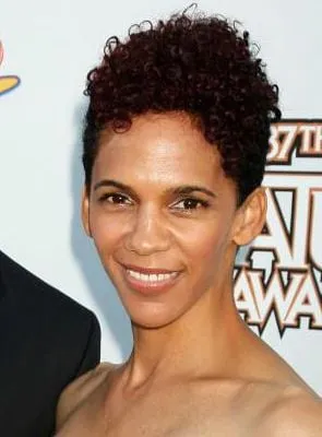 Marta Cunningham - Diretora, Produtora, 19 de abril de 1971