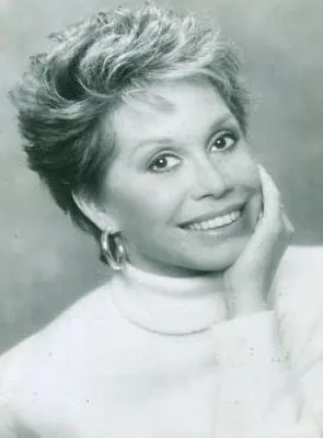 Mary Tyler Moore - Atriz, Coprodutor executivo, Produtor Executivo, 29 de dezembro de 1936, 25 de janeiro de 2017