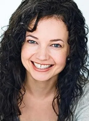 Maryke Hendrikse - Atriz, 23 de fevereiro de 1979