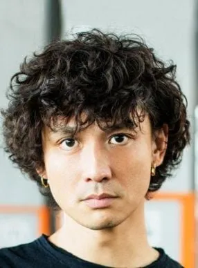 Masanobu Ando - Ator, 19 de maio de 1975