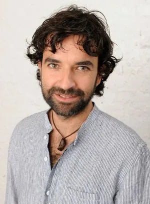 Mateo Gil - Roteirista, Diretor, Codiretor, 23 de setembro de 1972