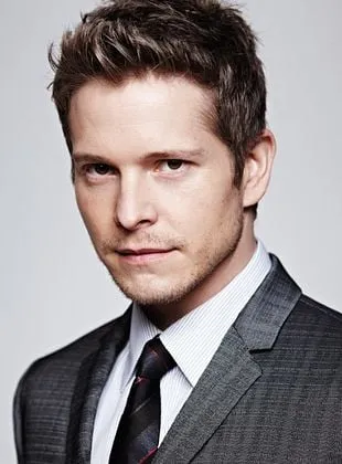 Matt Czuchry - Ator, 20 de maio de 1977