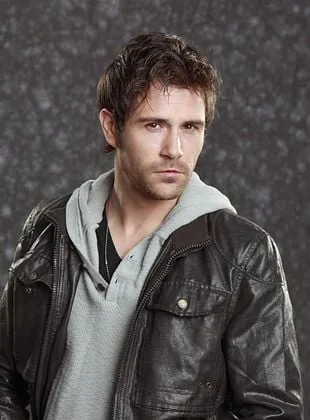 Matt Ryan - Ator, 11 de abril de 1981