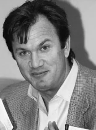 Matt Salinger - Ator, Produtor, Coprodutor, 13 de fevereiro de 1960