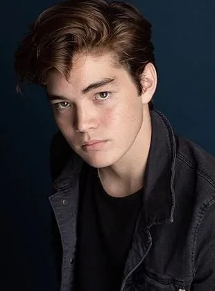 Matt Sato - 19 de abril de 2001