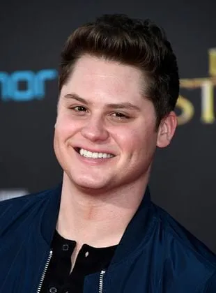 Matt Shively - Ator, 15 de setembro de 1990
