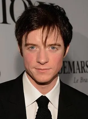 Matthew James Thomas - Ator, 3 de março de 1988