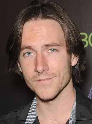 Matthew Mercer - Ator, Produtor Executivo, Criador, 29 de junho de 1982