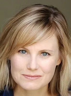 Maureen Flannigan - Atriz, 30 de dezembro de 1973