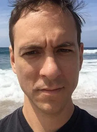 Max Elliott Slade - 4 de julho de 1980